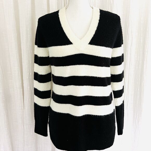 Calvin Klein Black & White Striped Wool Blend Soft Stretchy Cozy Sweater Small - Picture 1 of 8